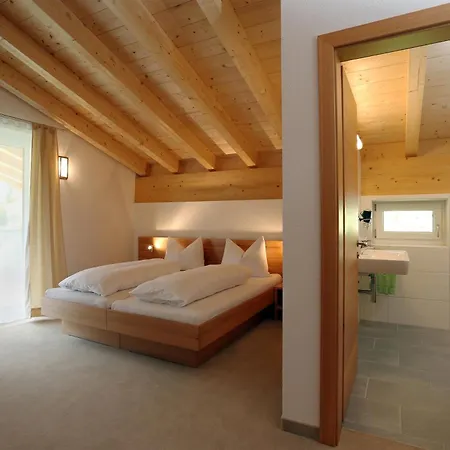 Ladner アパート サンクト・アントン・アム・アールベルク